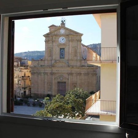 Solemar Sicilia - Piazza Duomo Apartment Bagheria Exterior photo