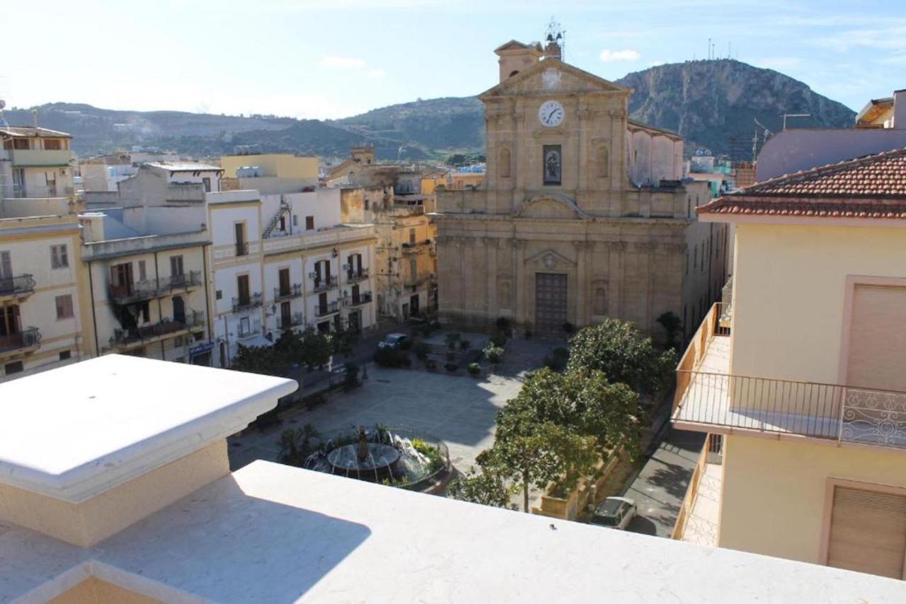 Solemar Sicilia - Piazza Duomo Apartment Bagheria Exterior photo