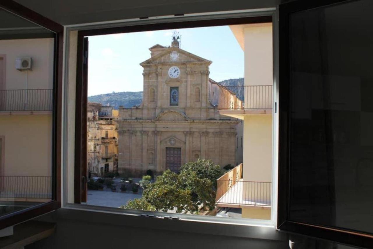 Solemar Sicilia - Piazza Duomo Apartment Bagheria Exterior photo